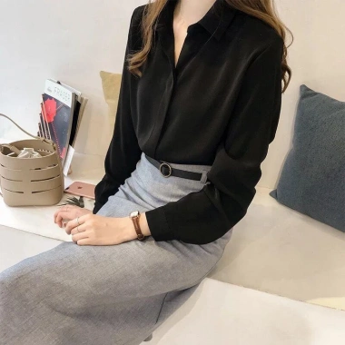 Áo sơ mi nữ Hàn Quốc cổ bẻ GIẤU NÚT rộng dài tay vải lụa mềm mịn ít nhăn 4 Áo sơ mi nữ Hàn Quốc cổ bẻ GIẤU NÚT rộng dài tay vải lụa mềm mịn ít nhăn 4