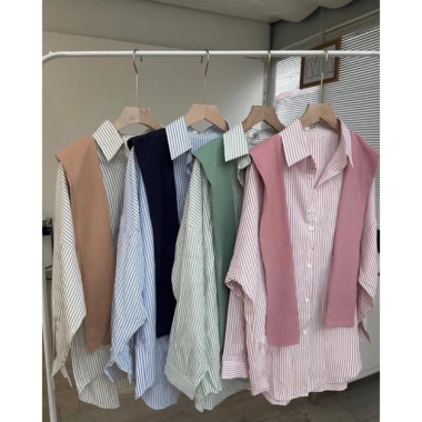 Áo sơ mi nữ kẻ unisex phong cách Hàn Quốc, form rộng, mềm mịn, kèm khăn SM04