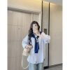 Áo sơ mi nữ kẻ unisex phong cách Hàn Quốc, form rộng, mềm mịn, kèm khăn SM04 5