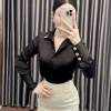 Áo sơ mi nữ lụa cổ V hợp kim - Thiết kế sang trọng màu đỏ đen trắng, giảm giá 22% 7