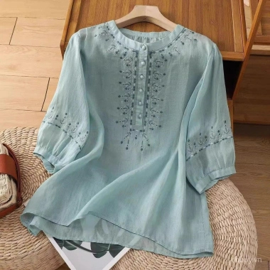 Áo sơ mi nữ mỏng cổ tròn thêu họa tiết, rời nút thời trang mùa hè - Giá chỉ 235.766₫ Áo sơ mi nữ mỏng cổ tròn thêu họa tiết, rời nút thời trang mùa hè - Giá chỉ 235.766₫