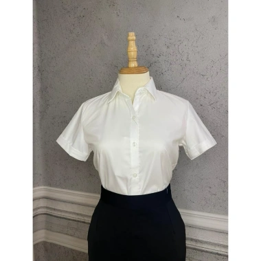 Áo sơ mi nữ trơn trắng ngắn tay công sở mát mẻ, thoáng mát, giá 91.800₫