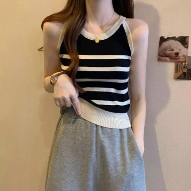 Áo sơ mi tank top sọc dệt kim slim fit phong cách Hàn Quốc mùa hè, giá 101.736 VND 8 Áo sơ mi tank top sọc dệt kim slim fit phong cách Hàn Quốc mùa hè, giá 101.736 VND 8