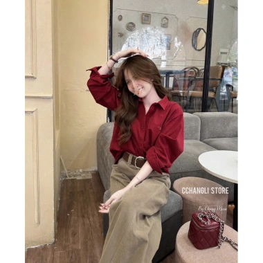 Áo sơ mi thô tay dài dáng rộng màu đỏ trơn, thêu tag nhỏ Qcl1 - giảm giá 18% 4