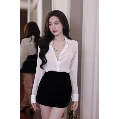 Áo sơ mi tơ voan đính nhũ MINAN BOUTIQUE đen trắng - Thiết kế cao cấp, giá ưu đãi 171k
