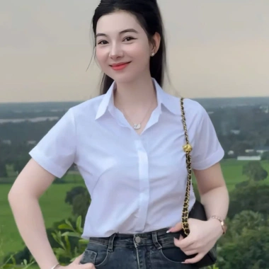 Áo sơ mi trắng cộc tay nữ công sở - Giảm giá 135k, chất liệu mỏng nhẹ, phù hợp đi làm