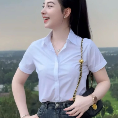 Áo sơ mi trắng cộc tay nữ công sở - Giảm giá 135k, chất liệu mỏng nhẹ, phù hợp đi làm