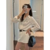 Áo sơ mi trắng dài tay thêu ngựa dáng basic Giá chỉ 285.000đ giảm tới 21% 5