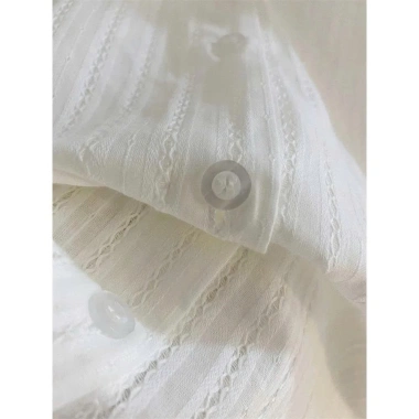 Áo sơ mi trắng dáng suông tay bèo tinh tế, thanh lịch cho nữ - Giá chỉ 169.000₫ 4
