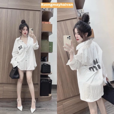 Áo sơ mi trắng đính đá chữ M, túi rộng chất thô siêu mềm, giá ưu đãi 149.999₫