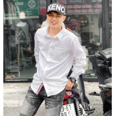 Áo Sơ Mi Trắng Nam Dài Tay Form Rộng Vạch Cổ - Style Basic Hàn Quốc, Giá 145k 5 Áo Sơ Mi Trắng Nam Dài Tay Form Rộng Vạch Cổ - Style Basic Hàn Quốc, Giá 145k 5