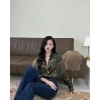 Áo sơmi nữ dài tay lụa Satin cao cấp NQT boutique công sở hoạ tiết chữ cam nền xanh rêu 163.500 VND 4