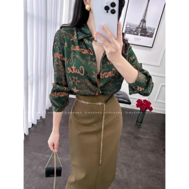 Áo sơmi nữ dài tay lụa Satin cao cấp NQT boutique công sở hoạ tiết chữ cam nền xanh rêu 163.500 VND 6 Áo sơmi nữ dài tay lụa Satin cao cấp NQT boutique công sở hoạ tiết chữ cam nền xanh rêu 163.500 VND 6