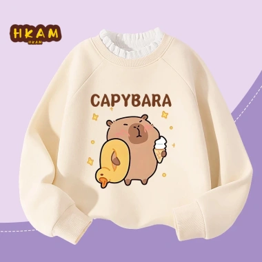Áo Sweater Bé Gái HKAM Lông Cừu Fleece In Capybara Ấm Áp Thời Trang Thu Đông – Giá 250k