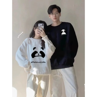 Áo Sweater Đôi Nam Nữ In Gấu Panda - Nỉ Bông Cao Cấp, Form Unisex, Giá 145.000₫ 3 Áo Sweater Đôi Nam Nữ In Gấu Panda - Nỉ Bông Cao Cấp, Form Unisex, Giá 145.000₫ 3