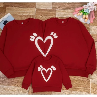 Áo sweater gia đình 3 người mẫu trái tim, nỉ bông dày ấm, size 6‑90kg, giảm giá 60.000đ, siêu ấm cho mùa thu đông, độ bền cao, dễ giặt
