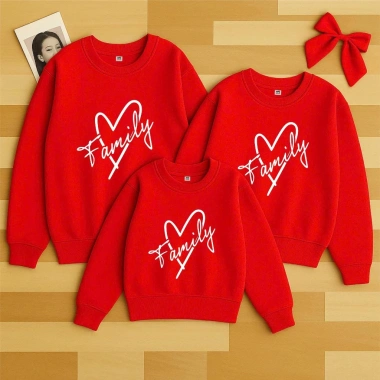 Áo sweater gia đình 3 người mẫu trái tim, nỉ bông dày ấm, size 6‑90kg, giảm giá 60.000đ, siêu ấm cho mùa thu đông, độ bền cao, dễ giặt