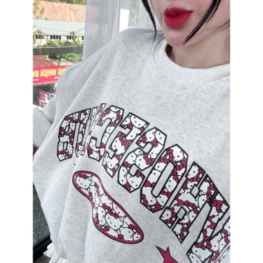 Áo Sweater Nữ Boxy Mềm Mịn In Hello Kitty Phong Cách Dễ Thương 161.020₫
