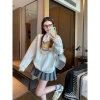 Áo Sweater Nữ Vừa Phối Charm Nút Cổ Nỉ Bông Ấm Áp In Hình Gấu TP89 159.500 VND 2