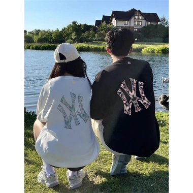 Áo Sweater Thỏ NY Unisex 380GSM 100% Cotton Nhiều Màu - Giao Hàng 24h - RTOML 119k 8 Áo Sweater Thỏ NY Unisex 380GSM 100% Cotton Nhiều Màu - Giao Hàng 24h - RTOML 119k 8