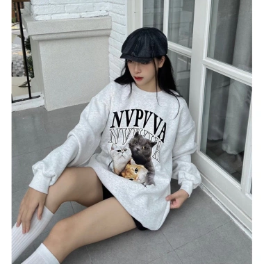 Áo Sweater Unisex Nỉ Bông 2.026 - Xám Trắng Cổ Tròn Dáng Rộng RTOML 119.999đ 4 Áo Sweater Unisex Nỉ Bông 2.026 - Xám Trắng Cổ Tròn Dáng Rộng RTOML 119.999đ 4