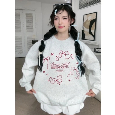 Áo sweatshirt mùa thu Xám rộng 100% cotton - Sweater nữ RTOML giảm còn 119.999₫ 2 Áo sweatshirt mùa thu Xám rộng 100% cotton - Sweater nữ RTOML giảm còn 119.999₫ 2