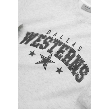 Áo Sweatshirt Nam ICONDENIM Vải Nỉ Cào Bông In Dallas Form Loose Giá 449.000₫ 6 Áo Sweatshirt Nam ICONDENIM Vải Nỉ Cào Bông In Dallas Form Loose Giá 449.000₫ 6