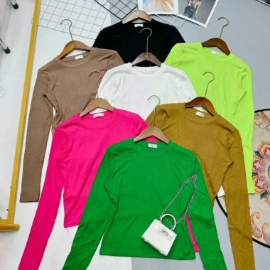Áo tăm cổ tròn xỏ ngón dáng croptop nữ nhẹ, thoáng mát - Giá chỉ 89.700 VND 4