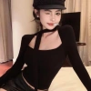 Áo thu đông dài tay nữ sexy, co giãn mềm mịn ôm body, thiết kế cách điệu KUNKUN SP351 Giá 99.000₫ 3