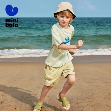 Áo thun bé trai & bé gái Minibala cotton nguyên chất tay ngắn mùa hè - 336.960₫ 5 Áo thun bé trai & bé gái Minibala cotton nguyên chất tay ngắn mùa hè - 336.960₫ 5