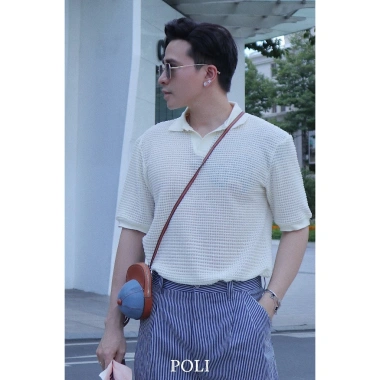 Áo thun cổ rộng POLI dệt kim, thoải mái, mát mẻ – Giá chỉ 520.000₫ (giảm từ 670.800₫) 9 Áo thun cổ rộng POLI dệt kim, thoải mái, mát mẻ – Giá chỉ 520.000₫ (giảm từ 670.800₫) 9