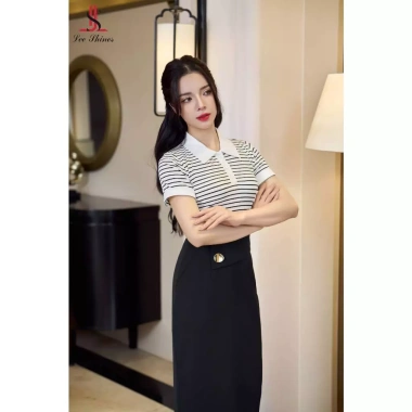 Áo thun cổ trụ trắng đen cotton mềm mại co giãn 4 chiều giá chỉ 245.000đ 3 Áo thun cổ trụ trắng đen cotton mềm mại co giãn 4 chiều giá chỉ 245.000đ 3