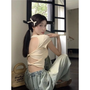 Áo thun cộc tay nữ croptop ngắn xoắn nơ hở lưng cách điệu hottrend - Freeship - 119k 8 Áo thun cộc tay nữ croptop ngắn xoắn nơ hở lưng cách điệu hottrend - Freeship - 119k 8