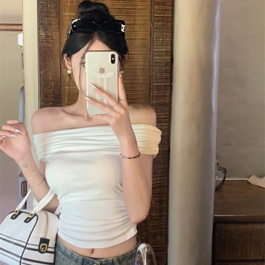 Áo thun dáng ngắn siêu co giãn trễ vai ôm body nữ phong cách Hàn Quốc hottrend mùa hè – giá chỉ 109.000₫ NGOMINH SP140 8