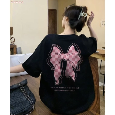 Áo thun Đen Hàn Quốc nữ oversize 100% cotton nơ in hình cô tròn - Giá 69.000đ