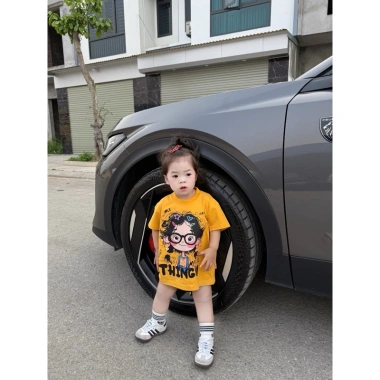 Áo thun em bé đeo kính mẹ & bé - Áo phông gia đình unisex kid genz 105.000₫
