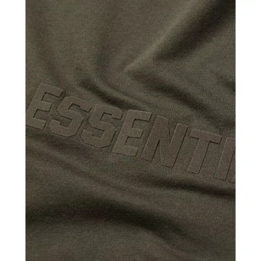 Áo thun Essentjals 2.022 logo nhung offblack - Giá ưu đãi 470.000đ, chất liệu mềm mại 3 Áo thun Essentjals 2.022 logo nhung offblack - Giá ưu đãi 470.000đ, chất liệu mềm mại 3