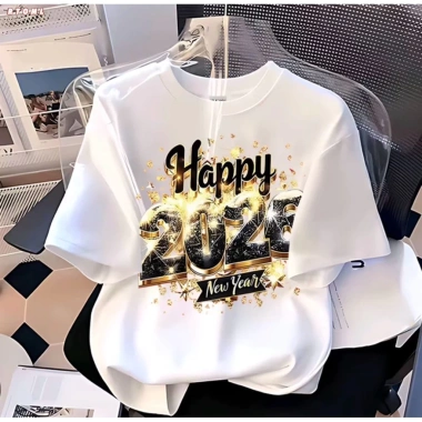 Áo thun form rộng Happy New Year 2.026 nam nữ - Bộ sưu tập độc quyền RTOML, giá 69.000₫ (giảm từ 86.940₫)