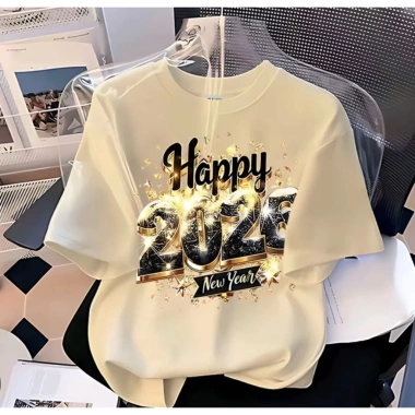 Áo thun form rộng Happy New Year 2.026 nam nữ - Bộ sưu tập độc quyền RTOML, giá 69.000₫ (giảm từ 86.940₫)