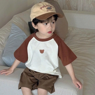 Áo thun gia đình kem tay nâu in gấu nhỏ, cotton 100% co giãn 4C, mát nhẹ, giá ưu đãi 153k 5 Áo thun gia đình kem tay nâu in gấu nhỏ, cotton 100% co giãn 4C, mát nhẹ, giá ưu đãi 153k 5