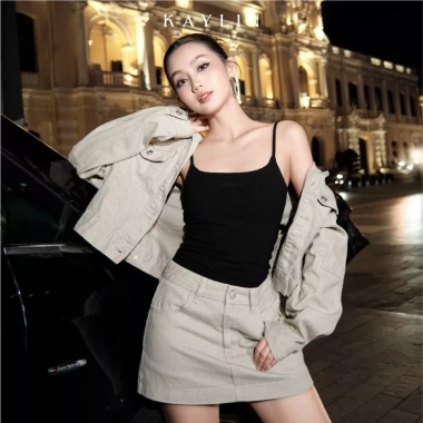 Áo thun Kaylin 2 dây thêu basic, thun co giãn cá tính - Sale 137k BST 11/2.025