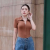 Áo thun KAYLIN polo phối khóa kéo, vải thun co giãn, phong cách thanh lịch - 270k 9