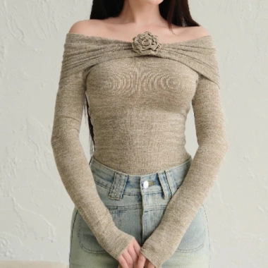 Áo thun KAYLin tay dài trễ vai phối hoa thun co giãn phong cách sang chảnh N2.185 340k