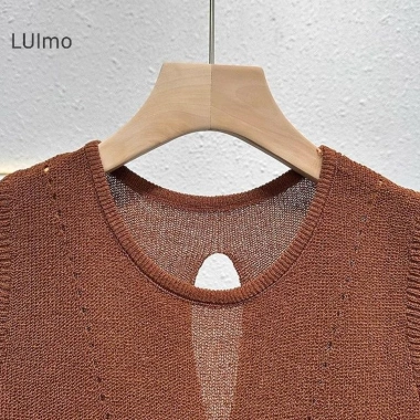 Áo thun không tay nữ retro lưng rỗng dệt kim mùa hè giá chỉ 60.048 VND 9 Áo thun không tay nữ retro lưng rỗng dệt kim mùa hè giá chỉ 60.048 VND 9