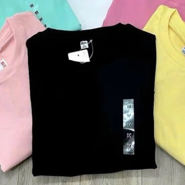 Áo thun lửng bodycon trơn tay ngắn xuất xịn UN, giá chỉ 215.000, giảm mạnh 11 Áo thun lửng bodycon trơn tay ngắn xuất xịn UN, giá chỉ 215.000, giảm mạnh 11