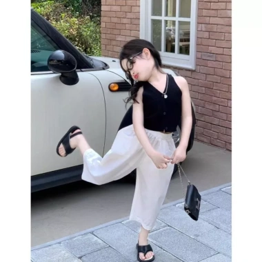 Áo thun mỏng bé gái mùa hè cổ V sling ngọt ngào, không tay, phong cách Hàn Quốc - Giá chỉ 193.166₫ 9