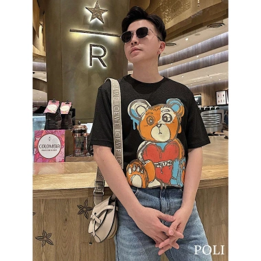 Áo thun nam POLI MAN đen in hình gấu màu sắc - Giá ưu đãi 225k (giá gốc 279k) 3 Áo thun nam POLI MAN đen in hình gấu màu sắc - Giá ưu đãi 225k (giá gốc 279k) 3