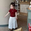 Áo thun ngắn tay bé gái mùa hè phong cách Hàn Quốc, mặt sau rỗng buộc dây, bộ đồ thời trang trẻ em