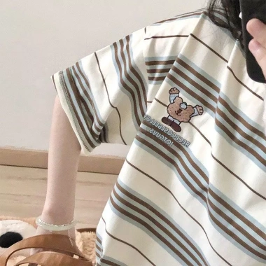 Áo Thun Ngắn Tay Cotton Nguyên Chất Sọc Thêu Preppy - Giá 264.924₫ Giảm Đặc Biệt 2 Áo Thun Ngắn Tay Cotton Nguyên Chất Sọc Thêu Preppy - Giá 264.924₫ Giảm Đặc Biệt 2