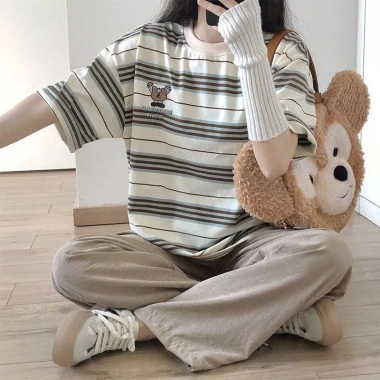 Áo Thun Ngắn Tay Cotton Nguyên Chất Sọc Thêu Preppy - Giá 264.924₫ Giảm Đặc Biệt 3 Áo Thun Ngắn Tay Cotton Nguyên Chất Sọc Thêu Preppy - Giá 264.924₫ Giảm Đặc Biệt 3